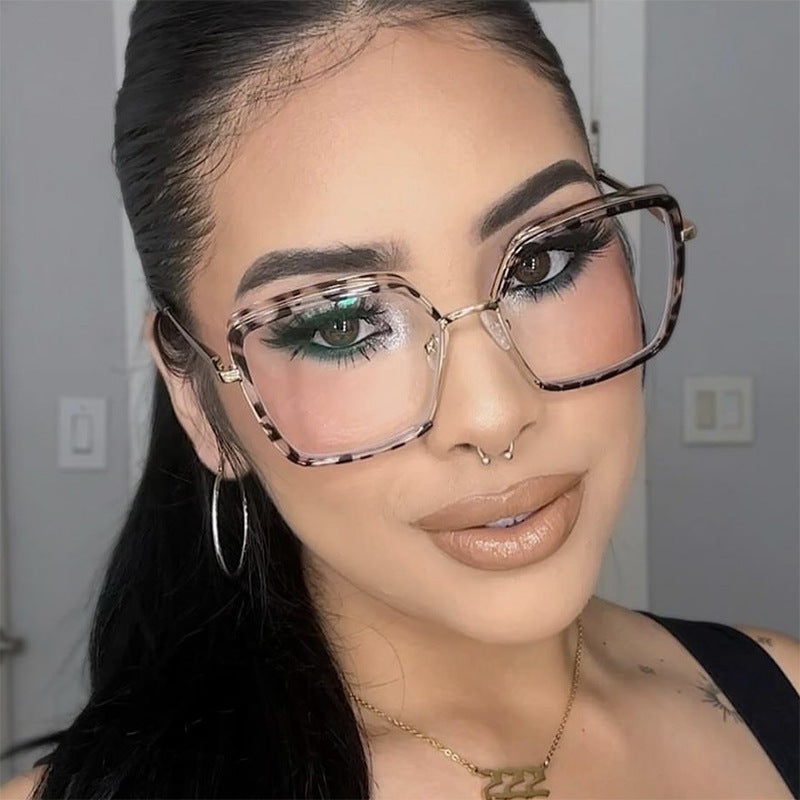 SR-TORT02 | Luxe Oversized Tortoise Square Frames