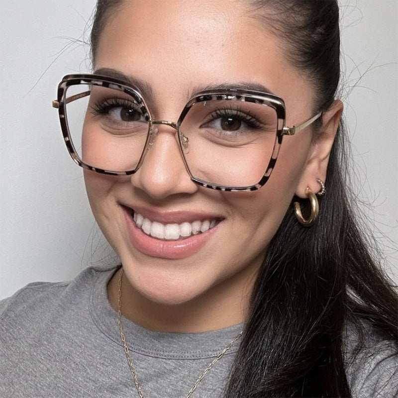 SR-TORT02 | Luxe Oversized Tortoise Square Frames